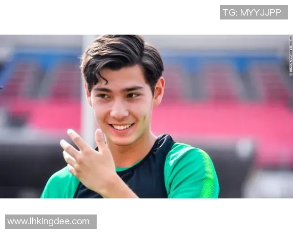 泰国足球明星黄毛的崛起与挑战揭秘他背后的奋斗故事与未来展望